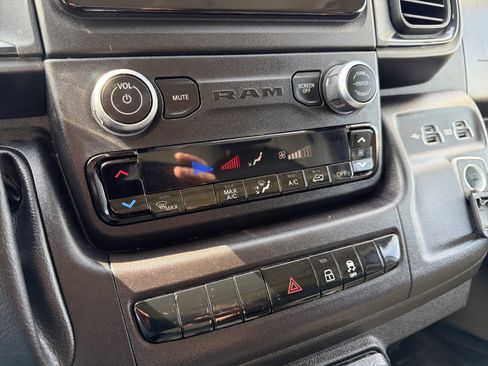 Used 2022 RAM ProMaster 3500 FWD image 19