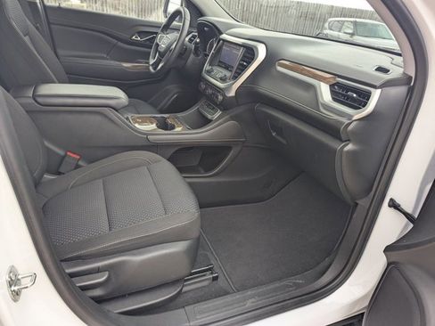 Used 2021 GMC Acadia SLE image 14