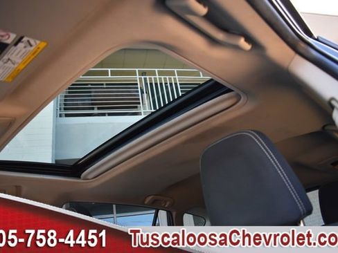 Used 2018 Toyota RAV4 XLE image 19