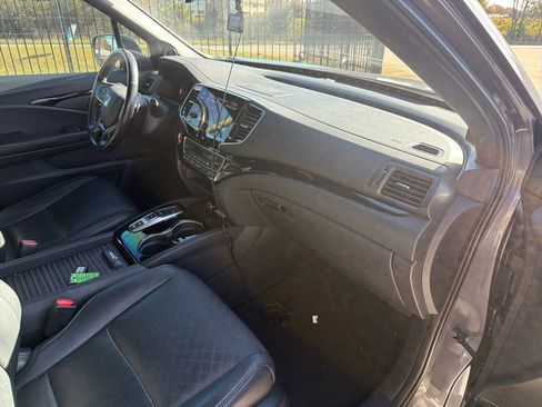 Used 2019 Honda Passport Elite image 17