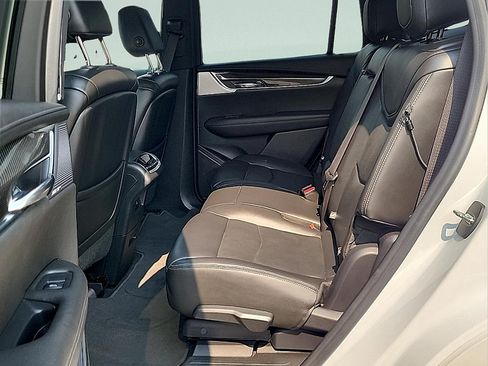 Used 2020 Cadillac XT6 Sport AWD/4WD image 12