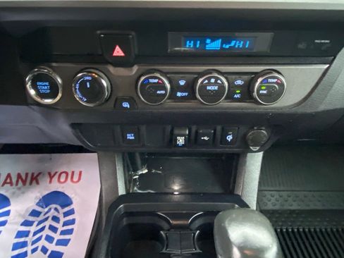 Used 2021 Toyota Tacoma TRD Sport image 23