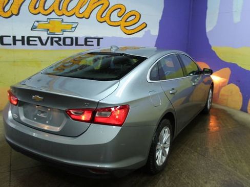 Used 2023 Chevrolet Malibu LT image 8