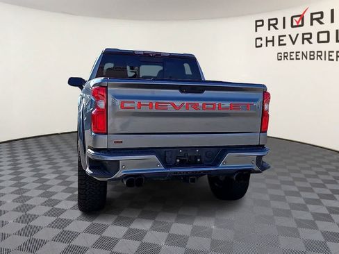 Used 2020 Chevrolet Silverado 1500 LTZ w/ LTZ Plus Package AWD/4WD image 7
