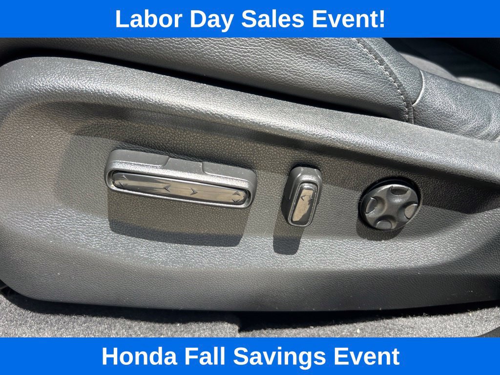 Used 2017 Honda CR-V Touring image 23