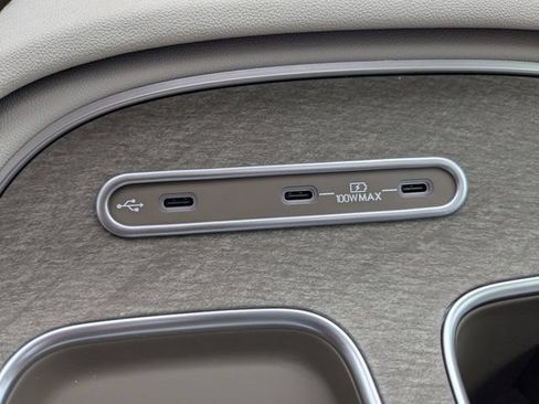 New 2026 Hyundai Palisade SEL Premium FWD image 23