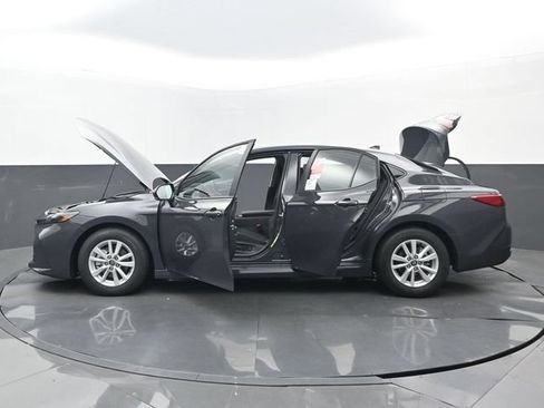 New 2026 Toyota Camry LE w/ Convenience Package FWD image 31