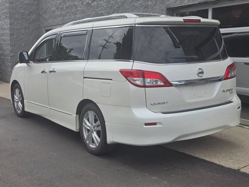 Used 2014 Nissan Quest LE FWD image 5