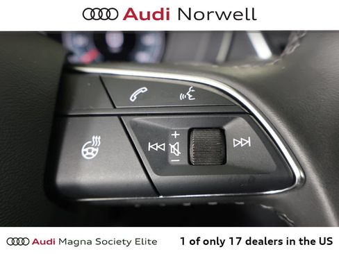 Used 2024 Audi Q5 2.0T Premium Plus w/ Premium Plus Package AWD/4WD image 31