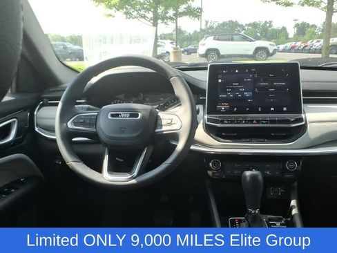 Certified 2023 Jeep Compass Limited w/ Elite Group AWD/4WD image 10