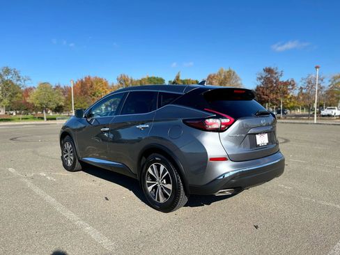 Used 2019 Nissan Murano S image 7