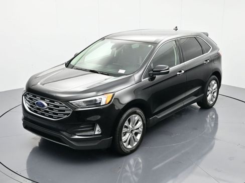 Used 2024 Ford Edge Titanium image 28