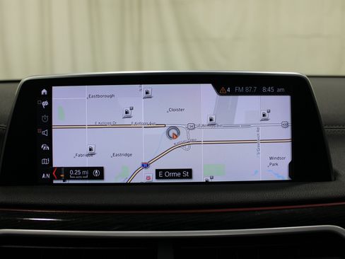 Used 2019 BMW 750i xDrive w/ M Sport Package AWD/4WD image 18