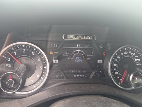 Used 2019 RAM 1500 Big Horn RWD image 12