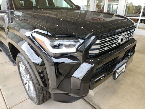 New 2026 Toyota 4Runner Limited image 8