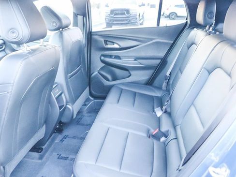 Used 2025 Buick Envista Sport Touring w/ Convenience I Package FWD image 21