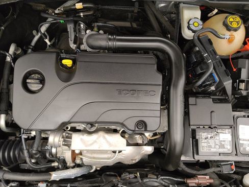 Used 2022 Chevrolet Malibu LT FWD image 30