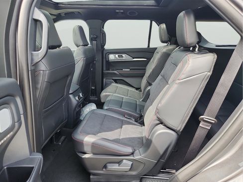 New 2026 Ford Explorer ST image 5