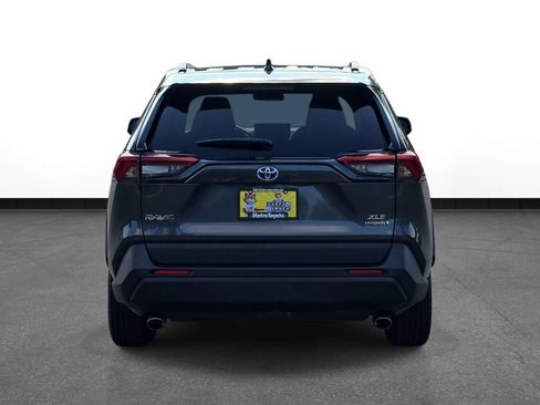 Used 2020 Toyota RAV4 XLE w/ Convenience Package AWD/4WD image 7