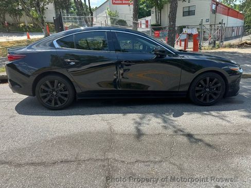 Used 2023 MAZDA MAZDA3 2.5 Turbo Sedan w/Premium Plus AWD/4WD image 28