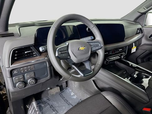 New 2026 Chevrolet Tahoe LS AWD/4WD image 9