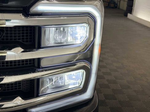Used 2025 Ford F350 King Ranch image 10