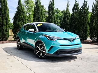 Used 2018 Toyota C-HR XLE FWD video 2