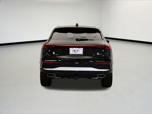 New 2025 Audi Q5 Premium Plus image 4