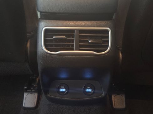 Used 2023 Hyundai Santa Fe SE AWD/4WD image 14