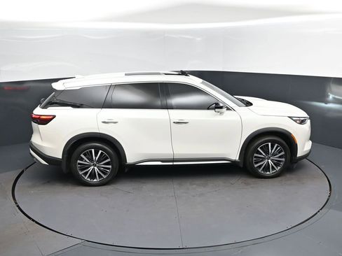Certified 2023 INFINITI QX60 Sensory w/ Vision Package AWD/4WD image 37
