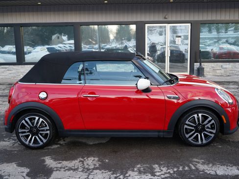 Used 2023 MINI Cooper S image 4