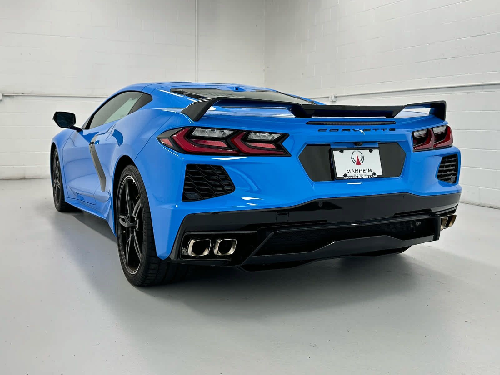 Used 2022 Chevrolet Corvette Stingray Premium Cpe w/ Z51 Performance Package RWD image 8