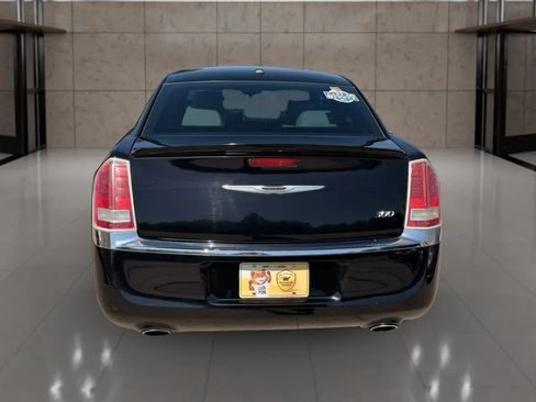 Used 2014 Chrysler 300 Uptown Edition w/ Quick Order Package 22M RWD image 10