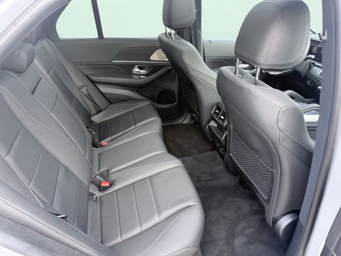 Used 2025 Mercedes-Benz GLE 450e 4MATIC w/ AMG Line Exterior image 24