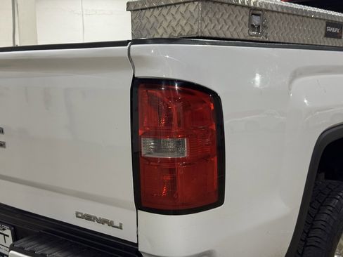 Used 2015 GMC Sierra 3500 Denali image 14