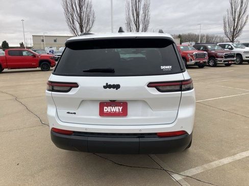 Certified 2023 Jeep Grand Cherokee L Laredo image 7