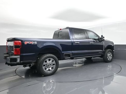 Used 2024 Ford F250 Lariat w/ Lariat Ultimate Package AWD/4WD image 8