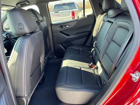 New 2026 Chevrolet Equinox LT w/ Convenience Package II image 21