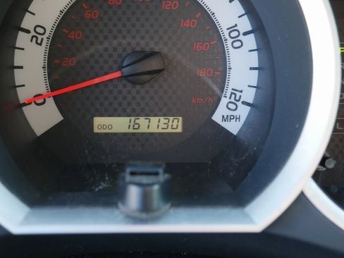 Used 2012 Toyota Tacoma PreRunner image 17