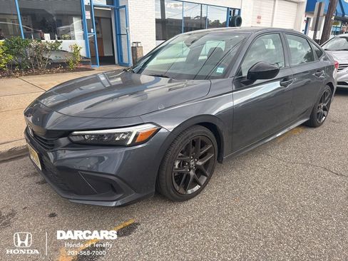 Used 2024 Honda Civic Sport image 1