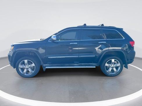Used 2011 Jeep Grand Cherokee Overland AWD/4WD image 8