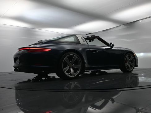 Used 2019 Porsche 911 Targa 4S image 60