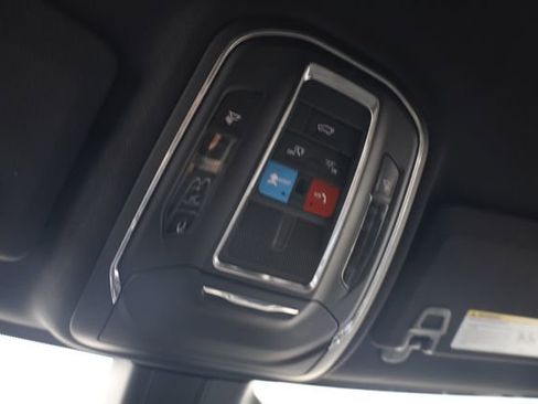 Certified 2024 Jeep Grand Cherokee L Laredo image 22