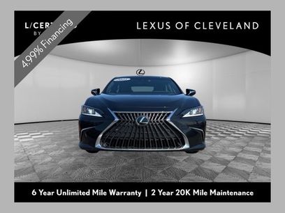 Used 2025 Lexus ES 350 w/ Premium Package