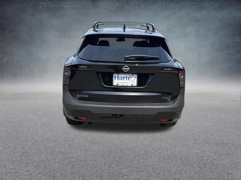 New 2026 Nissan Kicks SV w/ Cold Weather Package AWD/4WD image 7