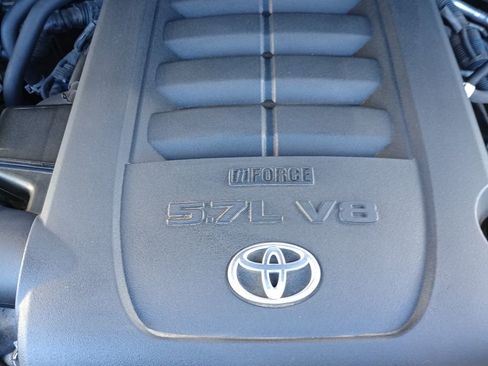Used 2014 Toyota Tundra SR image 24