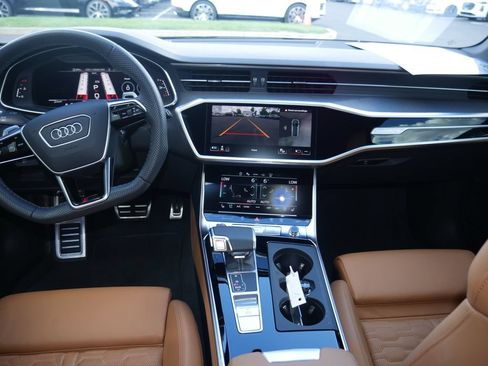 Certified 2024 Audi RS 6 performance AWD/4WD image 32