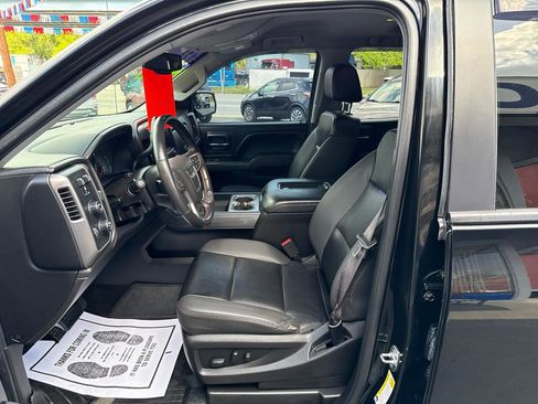Used 2017 GMC Sierra 1500 SLT w/ All Terrain X Package AWD/4WD image 9