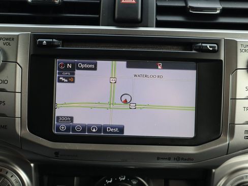 Used 2016 Toyota 4Runner SR5 image 12