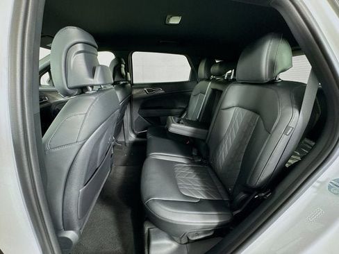 Certified 2025 Kia Sportage X-Line AWD/4WD image 24